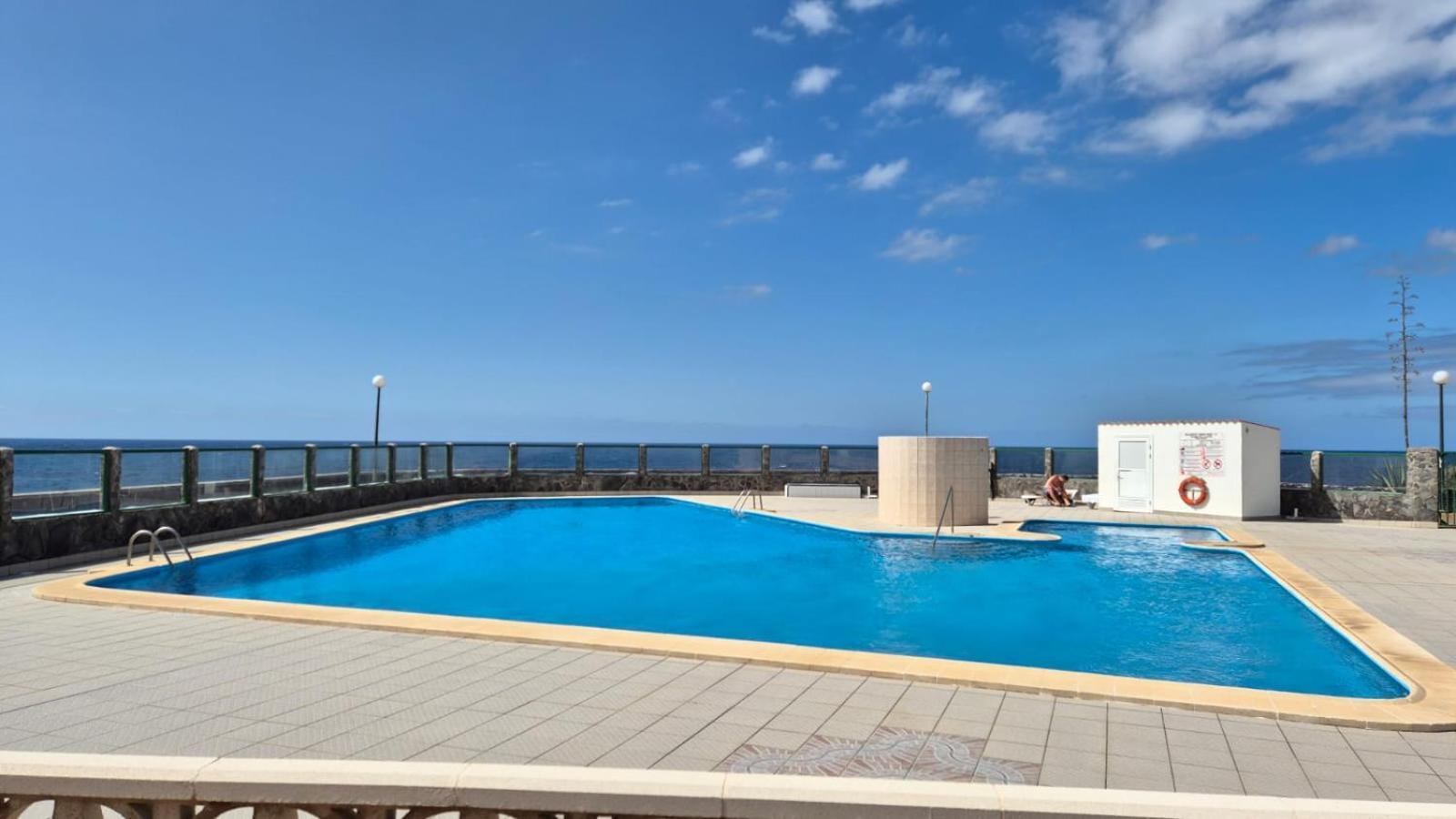 Amazing Atlantic View With Private Garden Oceanfront Appartement Arona (Tenerife)